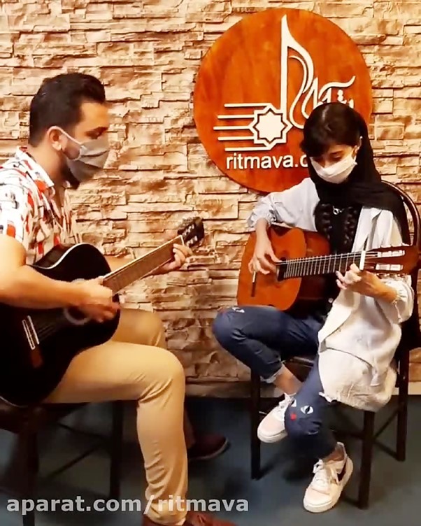 کلاس گیتار در تهران