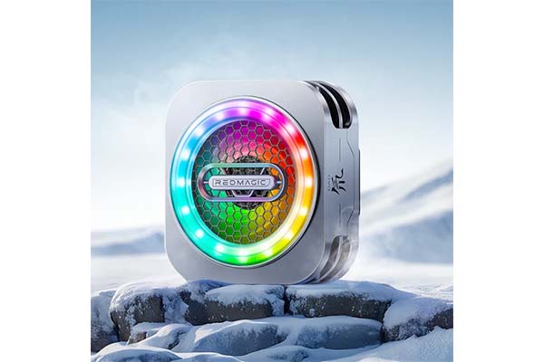 فن خنک‌کننده RedMagic VC Cooler 6 Pro (بهترین فن خنک‌کننده گوشی گیمینگ)