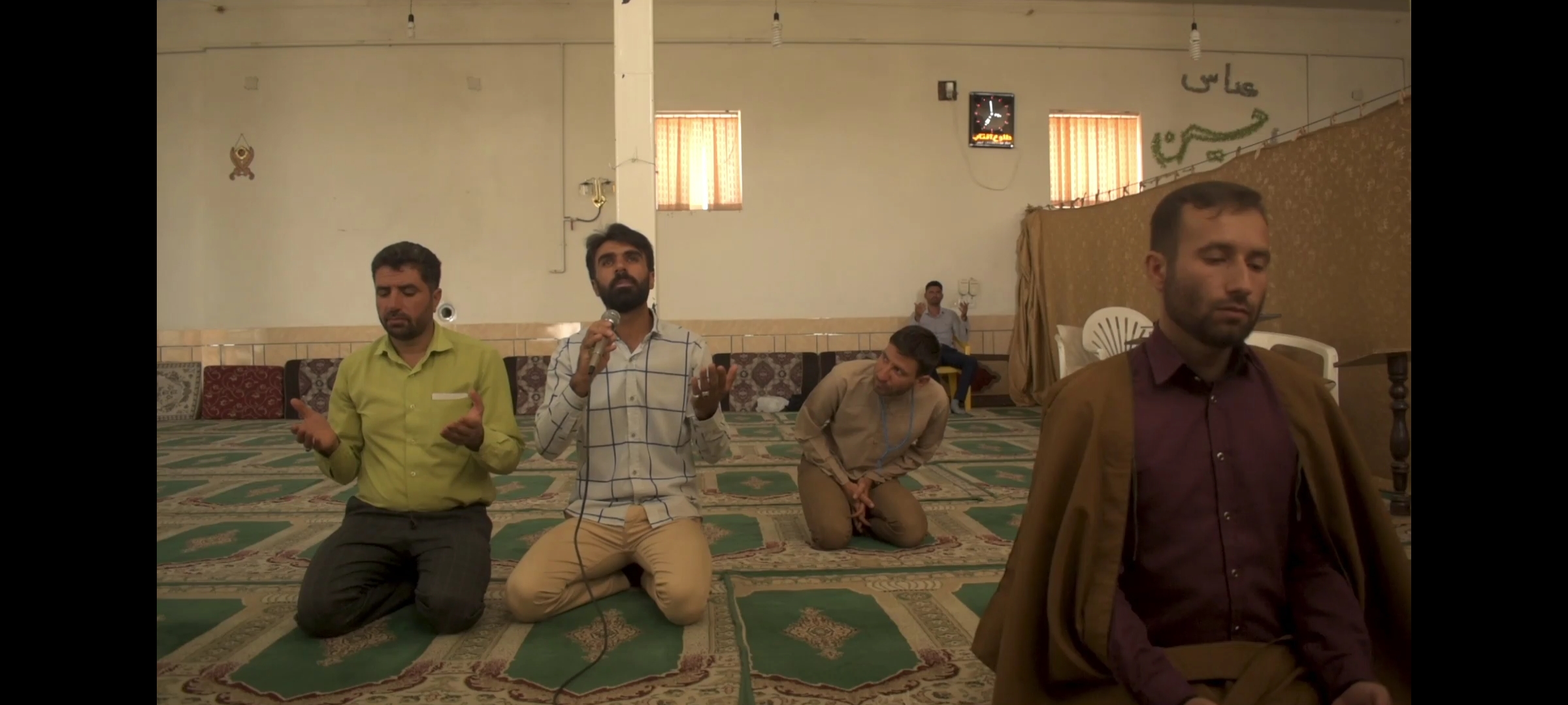 فیلم کوتاه « حواست کجاس؟! »