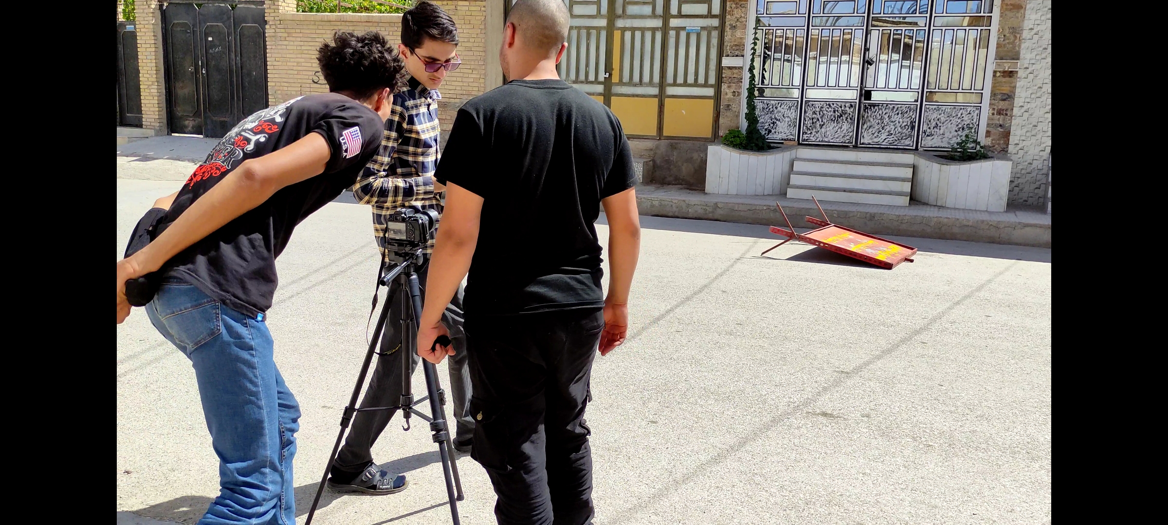 فیلم کوتاه « حواست کجاس؟! »