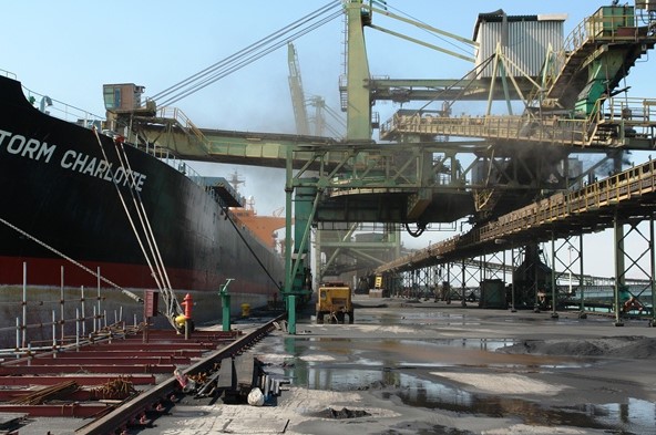 افزایش تولید و صادرات فولاد به رغم محدودیت برق / رشد 8درصدی صادرات محصولات فولادی