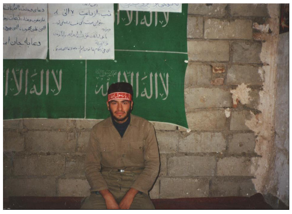 شهید قاسم مختاری اسفیدواجانی در جبهه