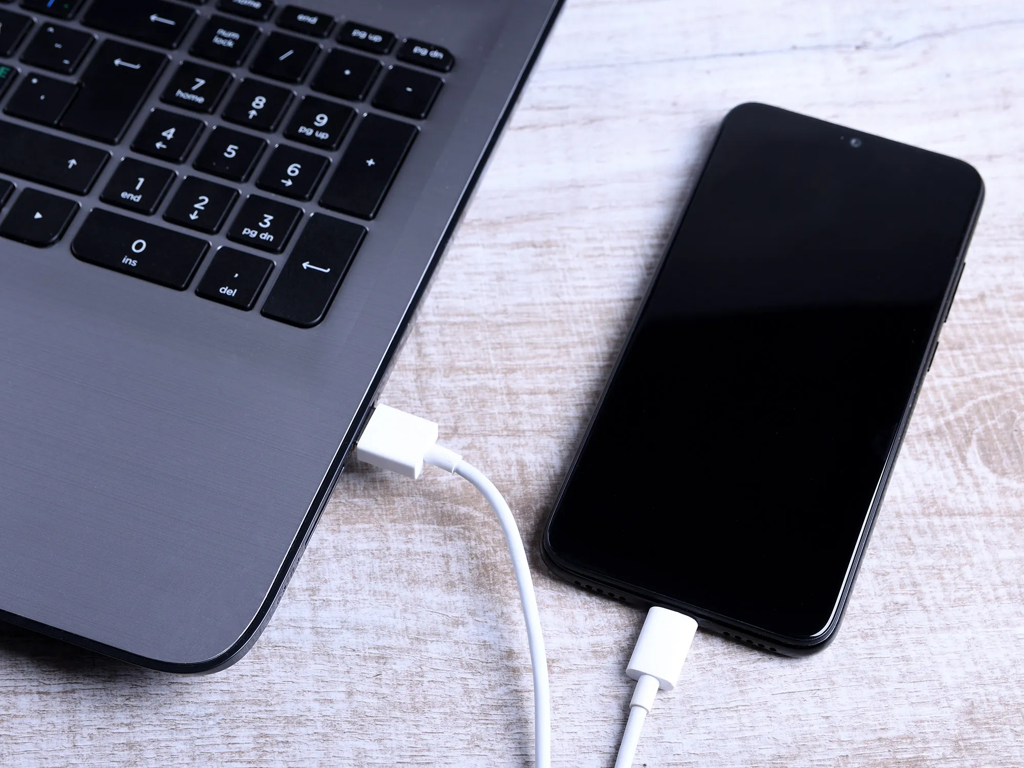 اتصال گوشی به کامپیوتر با کابل USB