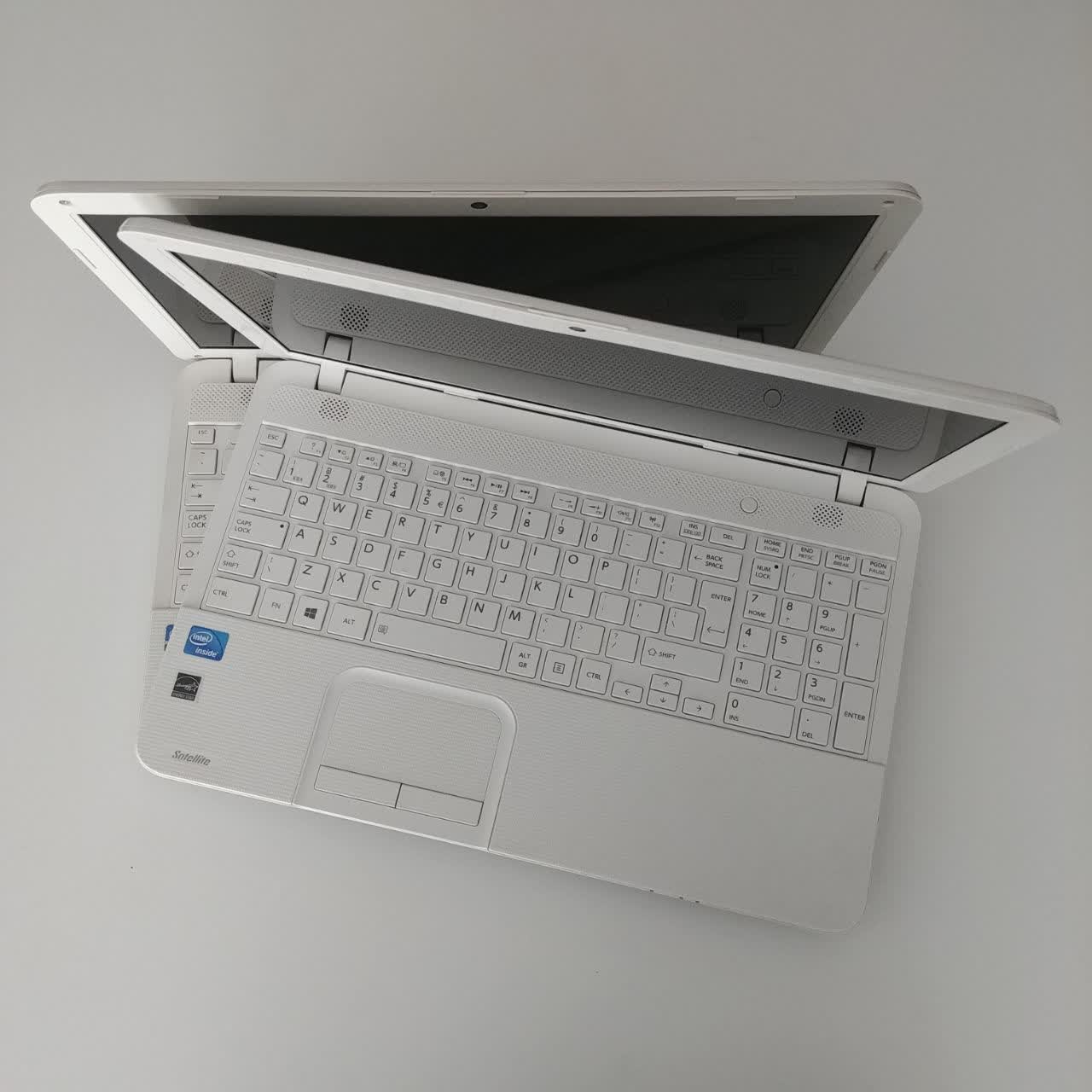 لپتاپهای سفید نامبرپددار توشیبا Toshiba Satellite L655
