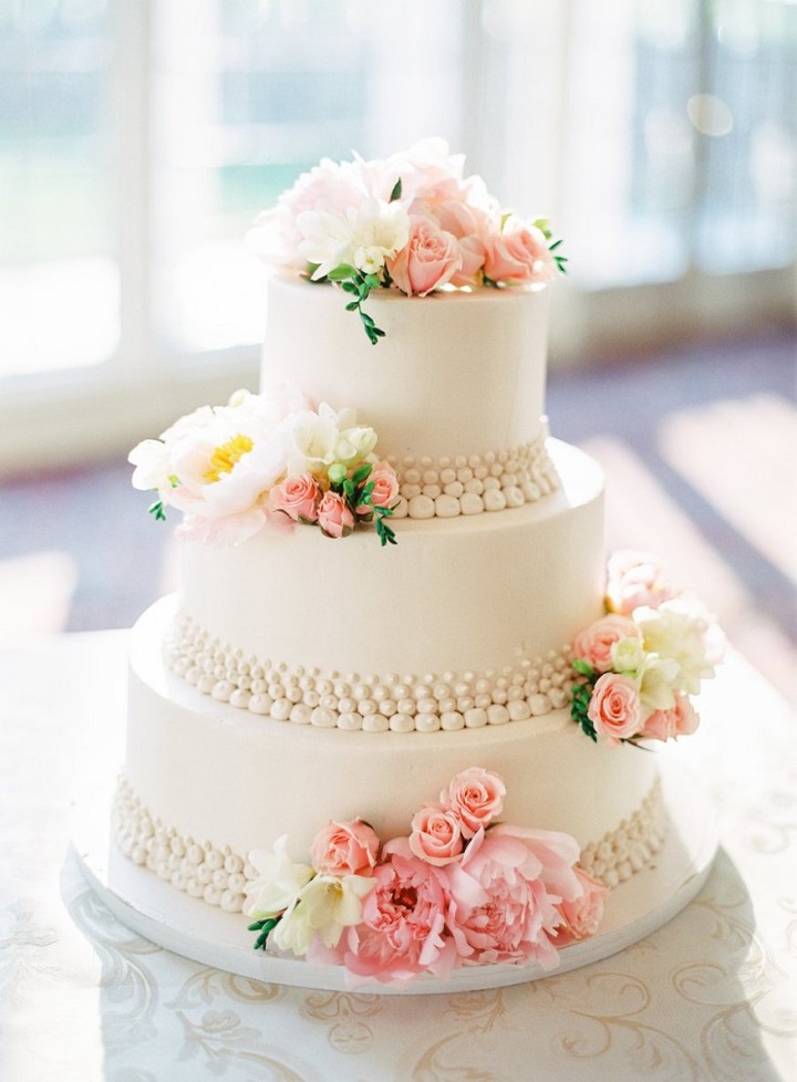[تصویر:  wedding-cakes_oxlt.jpg]