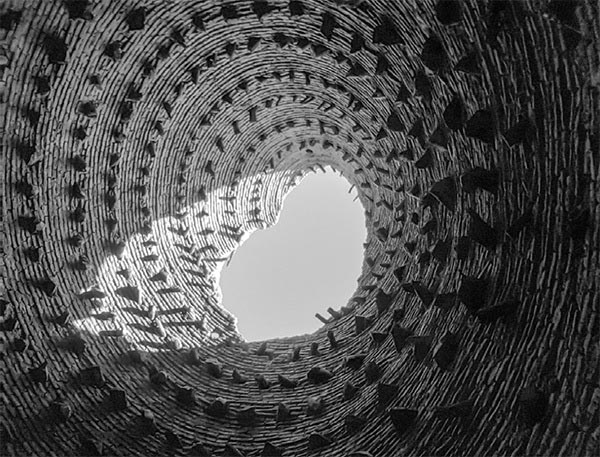 یخدان تاریخی چهار برج- شکل سقف