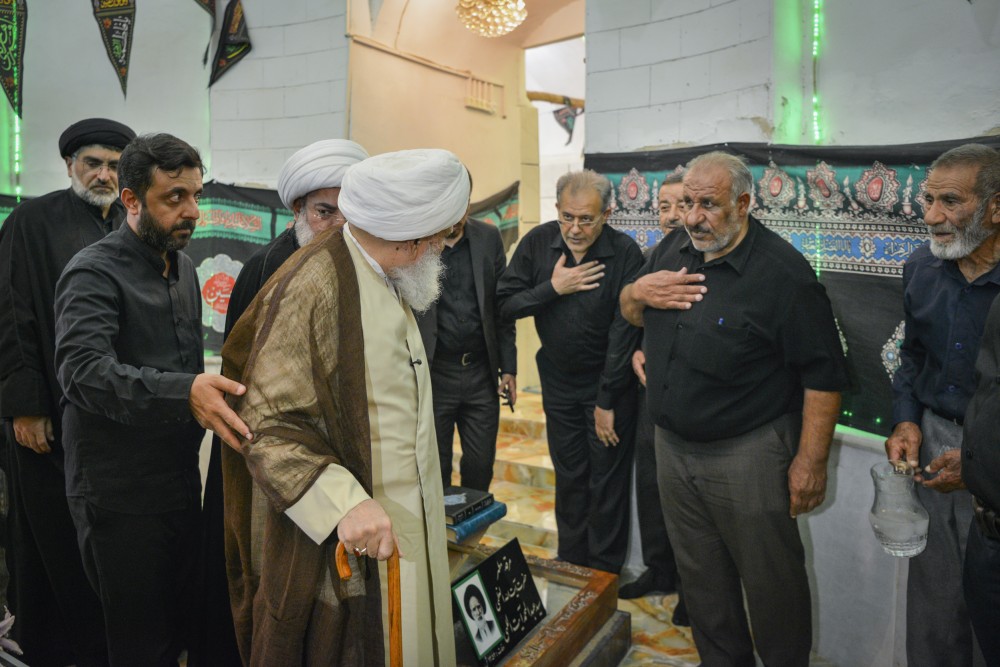 آیت الله کریمی جهرمی، مقبره خاندان آیت اللهی، سیدعلی آیت اللهی، سلاله پاکان