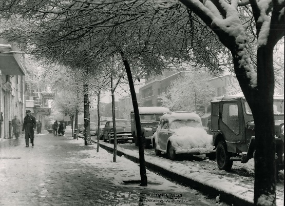 خیابان نادری