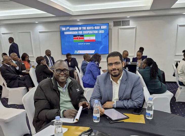 امکان همکاری شهرداری تهران با کنیا در حوزه شهری و تجارت و تامین غذا فراهم شد/ تلاش‌ سازمان مدیریت میادین برای تامین گوشت مورد نیاز پایتخت از کشور کنیا در حاشیه اجلاس نایروبی