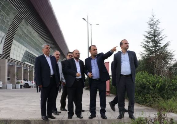 همکاری سازمان منطقه آزاد انزلی با راه‌آهن و گمرکات گیلان در مسیر توسعه لجستیک و ترانزیت بین‌المللی