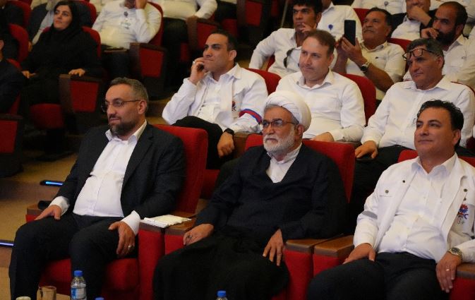 مراسم بزرگداشت هفته کارگر و تجلیل از کارگران نمونه پتروشیمی جم برگزار شد